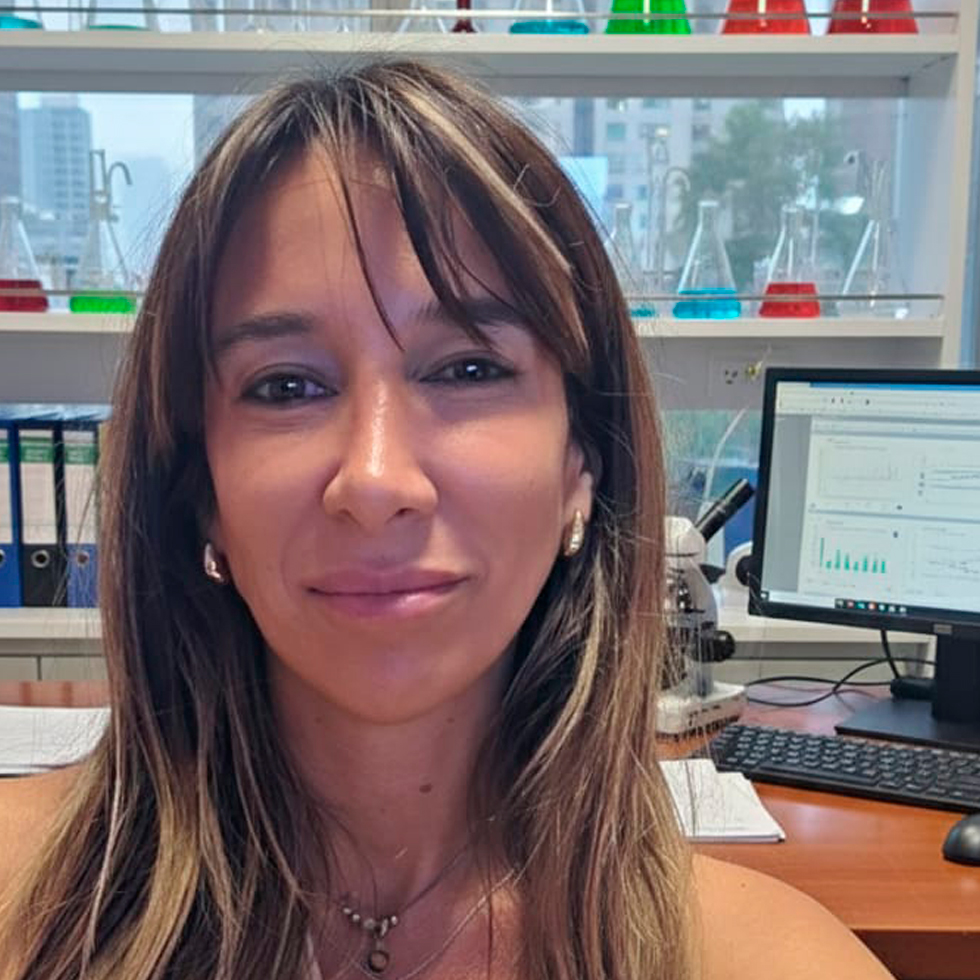 Ana Elisa ANGULO BIAZUTTI
